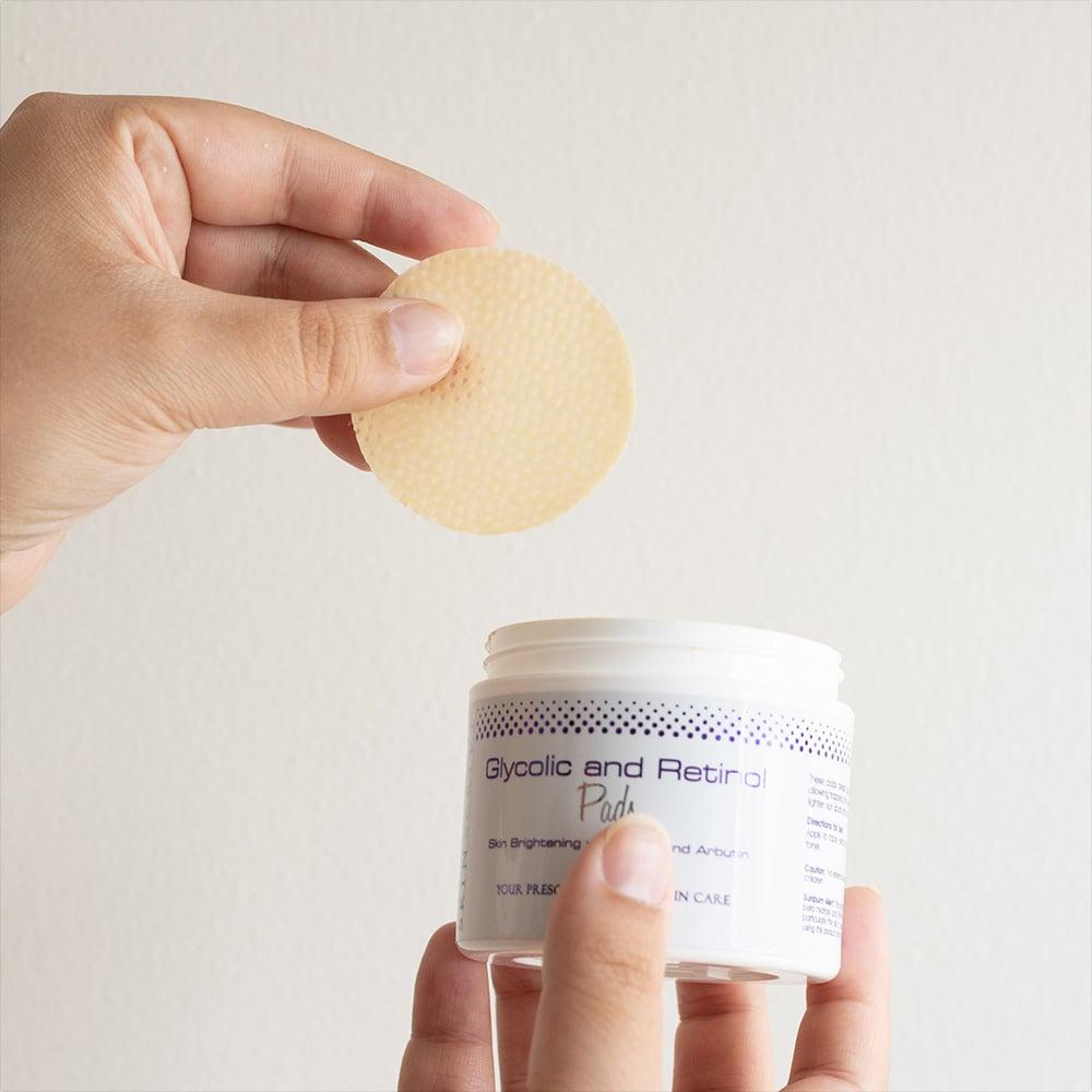 Glycolic and Retinol Pads - HOUS OF ESTHETICS